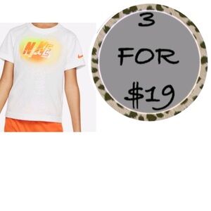 3/$19 Nike The Nike Tee short sleeve T-shirt